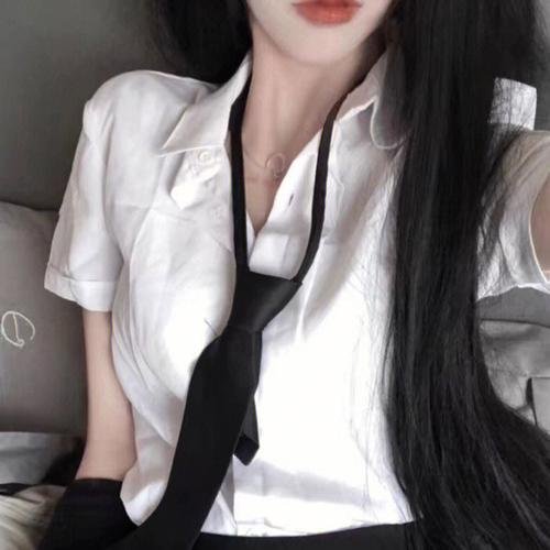 孤堡疑云